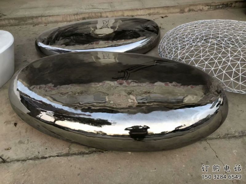 步行街坐凳雕塑，鍛造景觀雕塑，拋光方式