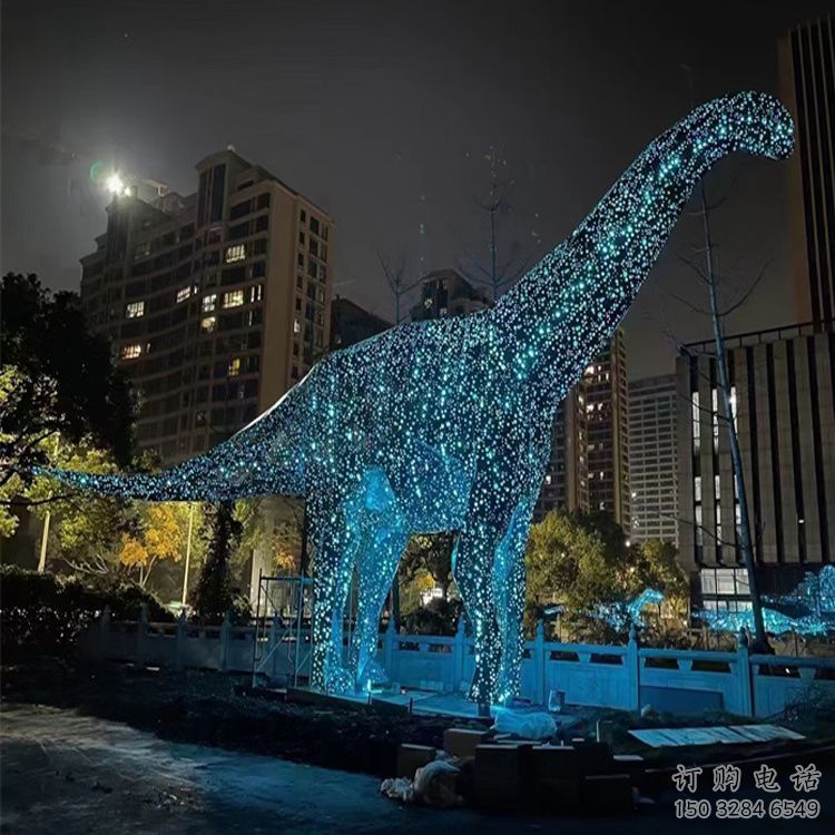 鏤空恐龍雕塑供需，標(biāo)識(shí)雕塑，燈光恐龍雕塑制造商