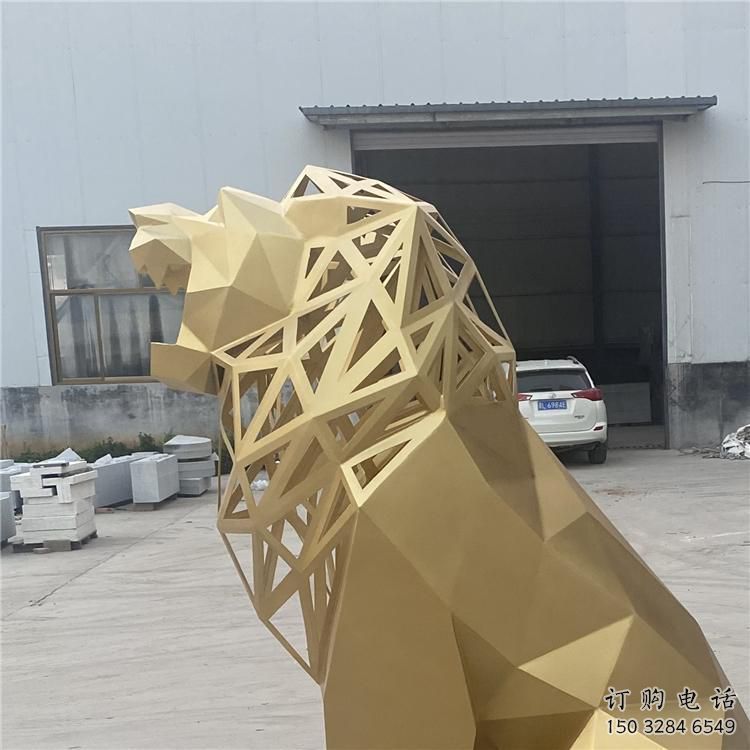 獅子雕塑擺件，烤漆工藝制作，大型不銹鋼獅子雕塑公司