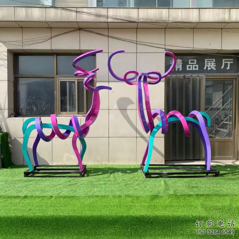 商業(yè)街小鹿雕塑