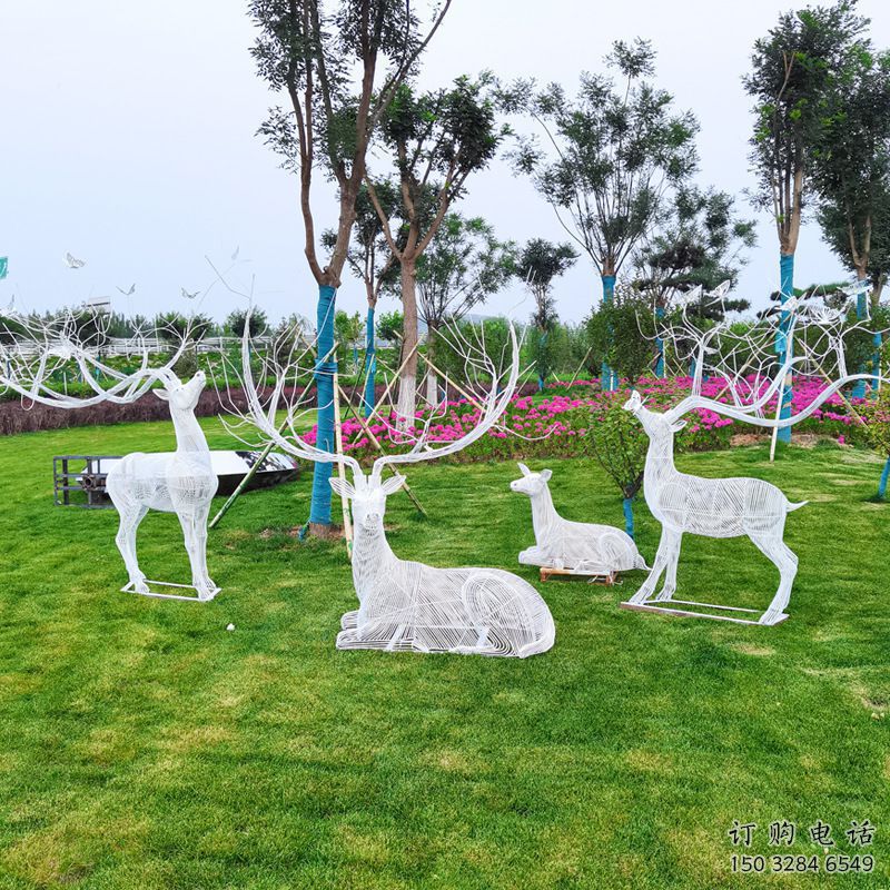 金屬小鹿雕塑制作，陸地?cái)[件，鏤空小鹿雕塑制造商