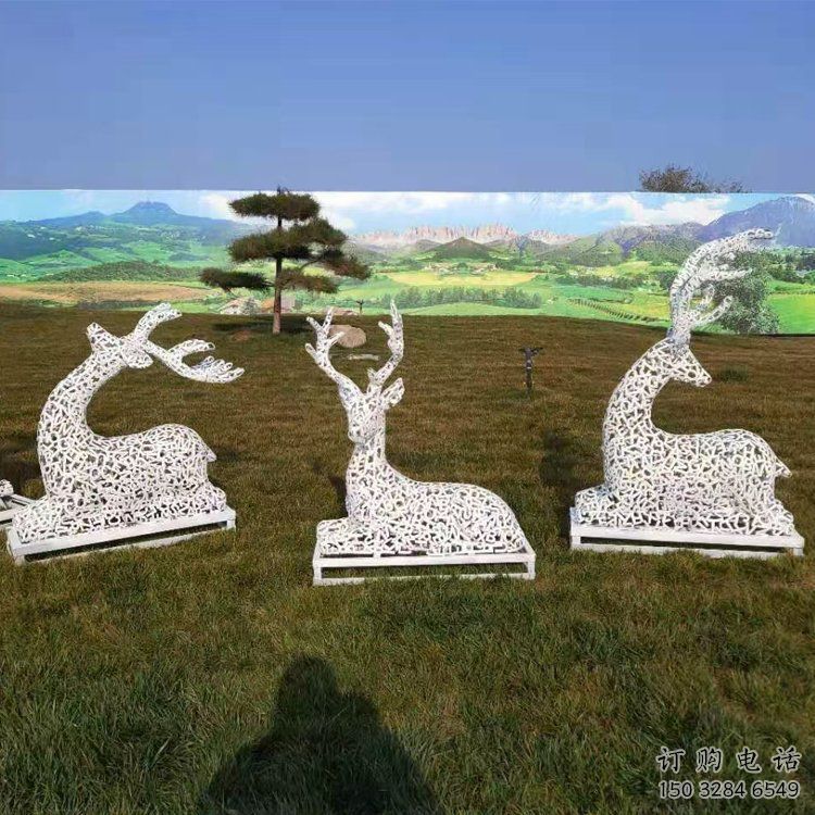 小鹿雕塑工廠選用，街道標(biāo)識，園林鏤空小鹿雕塑批發(fā)