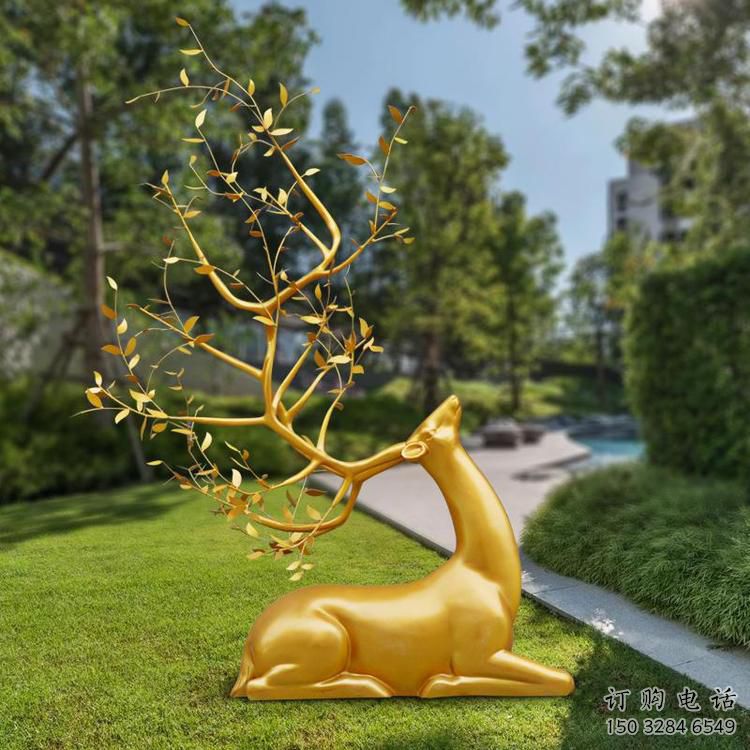 金屬梅花鹿雕塑制造，公園雕塑，仿真梅花鹿雕塑展品