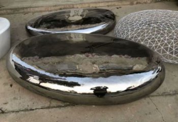 步行街坐凳雕塑，鍛造景觀雕塑，拋光方式