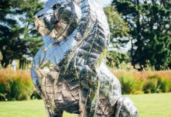 獅子雕塑訂做供需，景區(qū)雕塑，鏡面不銹鋼獅子雕塑定價