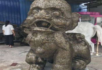 公共獅子雕塑訂做，城市裝飾，不銹鋼鏤空獅子雕塑