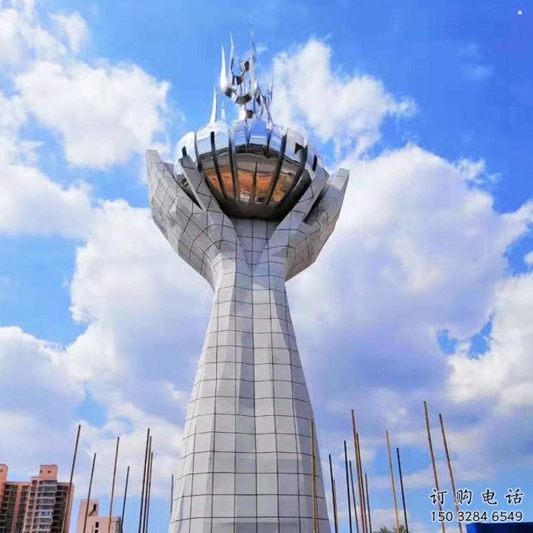 制造地球儀雕塑廠家，鋼管組合，手托地球儀雕塑制作