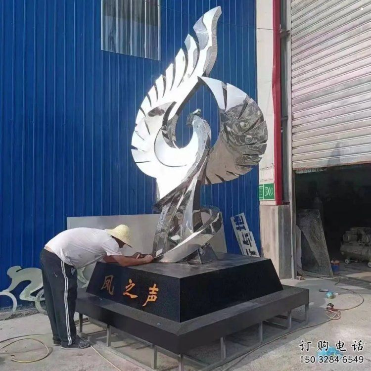 鳳凰雕塑制作廠家，城市雕塑，不銹鋼鳳凰雕塑生產(chǎn)