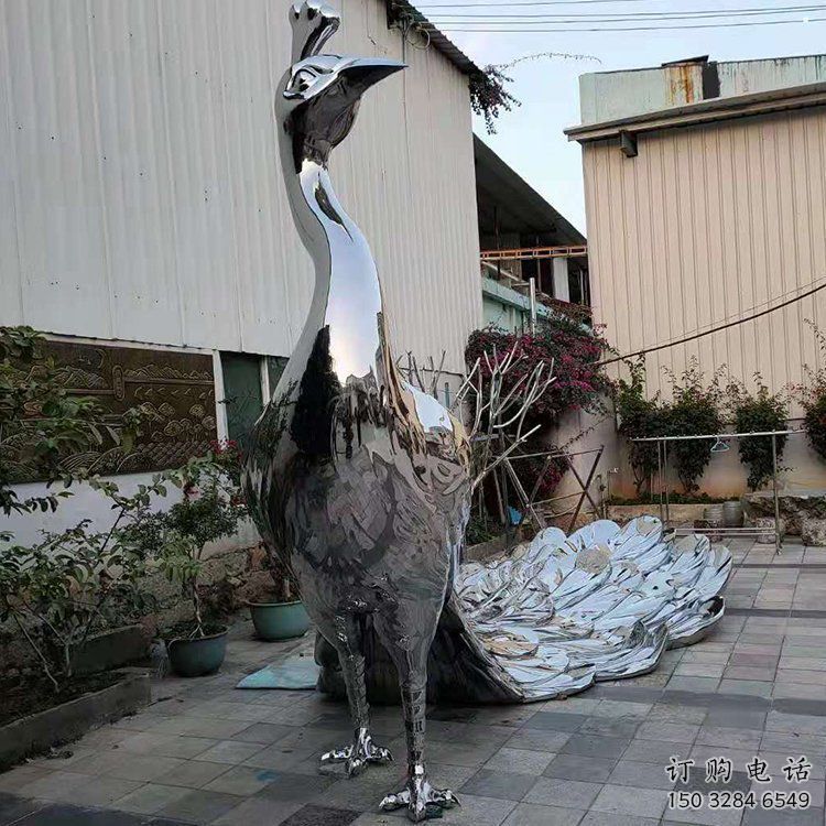 室外鳳凰雕塑展品，公園小品，不銹鋼鳳凰雕塑生產(chǎn)廠家