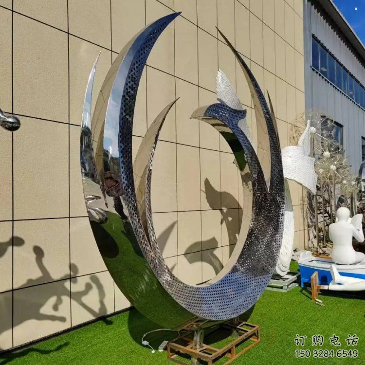 小鳳凰雕塑承接，景區(qū)案例，鳳凰圓環(huán)雕塑廠家