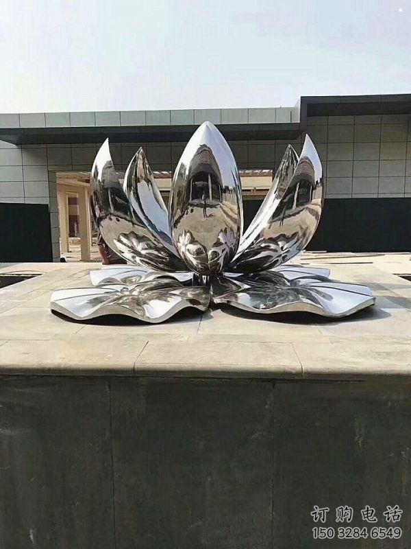 荷花雕塑提供，鏡面藝術(shù)，中式鏡面荷花雕塑通用