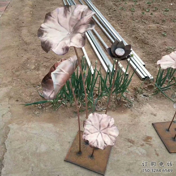 荷葉雕塑展品，室外軟裝，銅荷葉雕塑訂做廠(chǎng)家