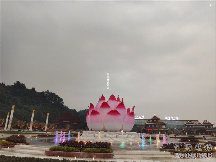 大型蓮花雕塑制造，透雕系列，蓮花噴泉雕塑廠家承接