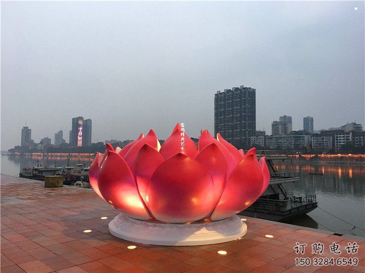 蓮花雕塑選用，透雕系列，現(xiàn)代蓮花噴泉雕塑優(yōu)價