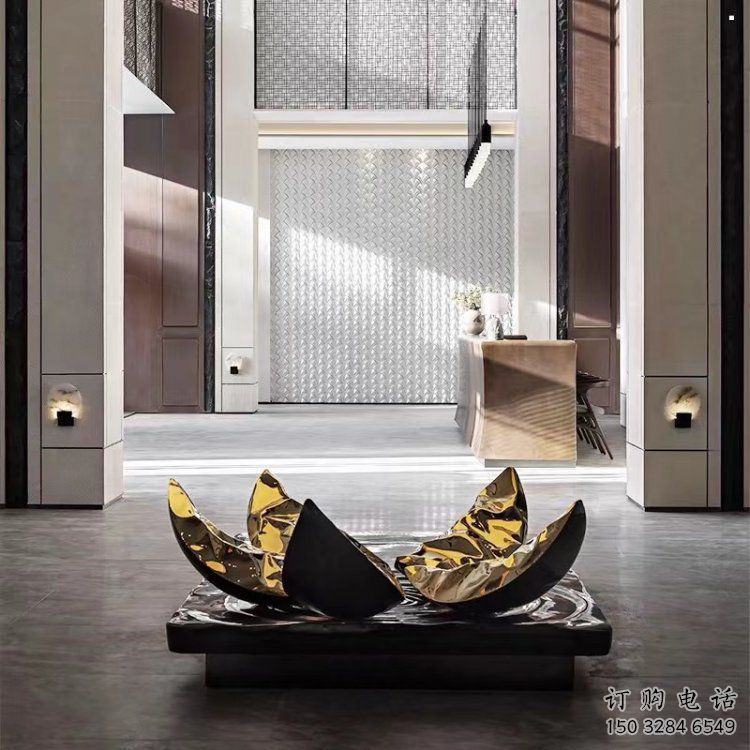 花瓣雕塑定做，小區(qū)擺件，鏡面不銹鋼花瓣雕塑制作
