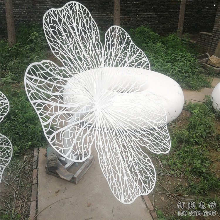 梨花雕塑訂做，鏤空雕塑，不銹鋼梨花雕塑廠(chǎng)家