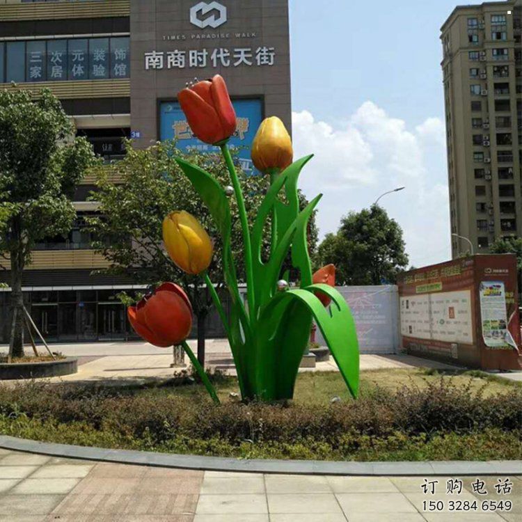 郁金香景觀雕塑精品，小區(qū)雕塑，不銹鋼郁金香雕塑提供