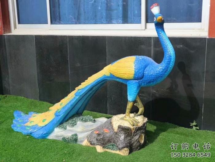 孔雀雕塑廠家，景觀概念，仿真孔雀雕塑通用