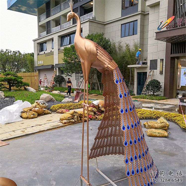 孔雀雕塑供應(yīng)，公園雕塑，不銹鋼孔雀雕塑制造廠家