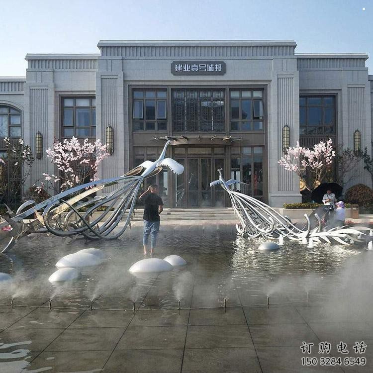 孔雀景觀雕塑常用，酒店擺件，水景不銹鋼孔雀雕塑廠
