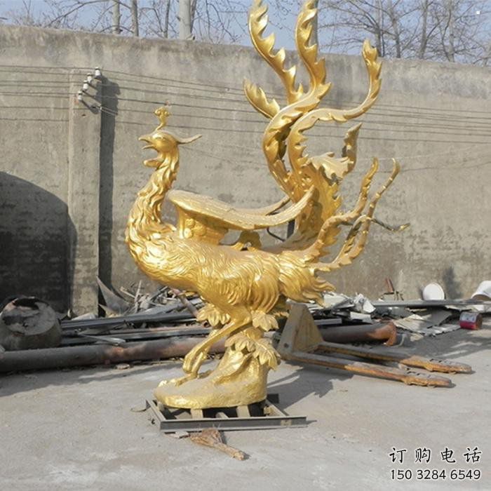 孔雀雕塑訂做，景區(qū)案例，藝術(shù)銅孔雀雕塑定制廠家