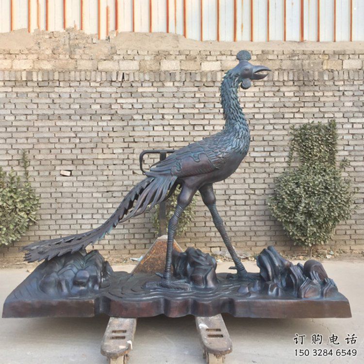 孔雀雕塑展示提供，園林裝飾，小區(qū)銅孔雀雕塑承接