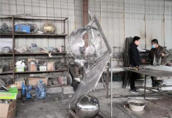 地球儀雕塑批發(fā)，鏡面工藝，景觀筆記本地球儀雕塑承接
