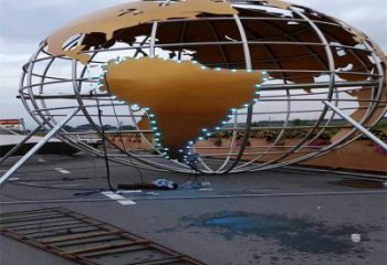 地球儀雕塑展品，景觀概念，鏤空鏡面地球儀雕塑優(yōu)選