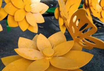 黃蓮花雕塑制造商，小區(qū)擺件，烤漆黃蓮花雕塑制造廠家