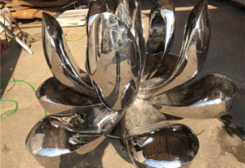 蓮花雕塑制作廠家，公園小品，鏡面蓮花雕塑優(yōu)選