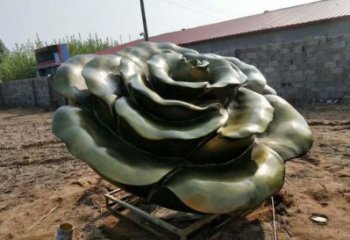 玫瑰花雕塑優(yōu)價，小區(qū)擺件，玻璃鋼玫瑰花雕塑廠家精選