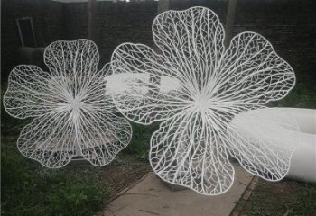 花朵雕塑服務(wù)商，公園小品，鏤空花朵雕塑供給