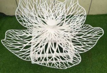 花朵雕塑服務(wù)商，街景小品，鏤空花朵雕塑廠家