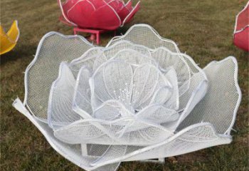 牡丹花雕塑供應(yīng)，燈光雕塑，鏤空牡丹花雕塑定制廠家