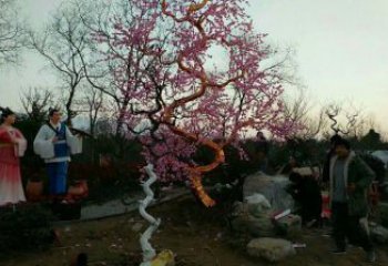 景區(qū)梅花雕塑供給，廣場(chǎng)雕塑，戶外梅花雕塑供求
