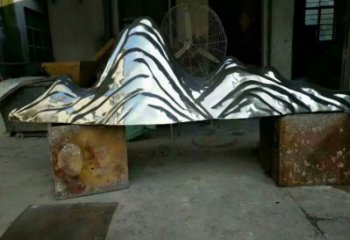 小區(qū)假山雕塑，拉絲景觀雕塑，抽象效果