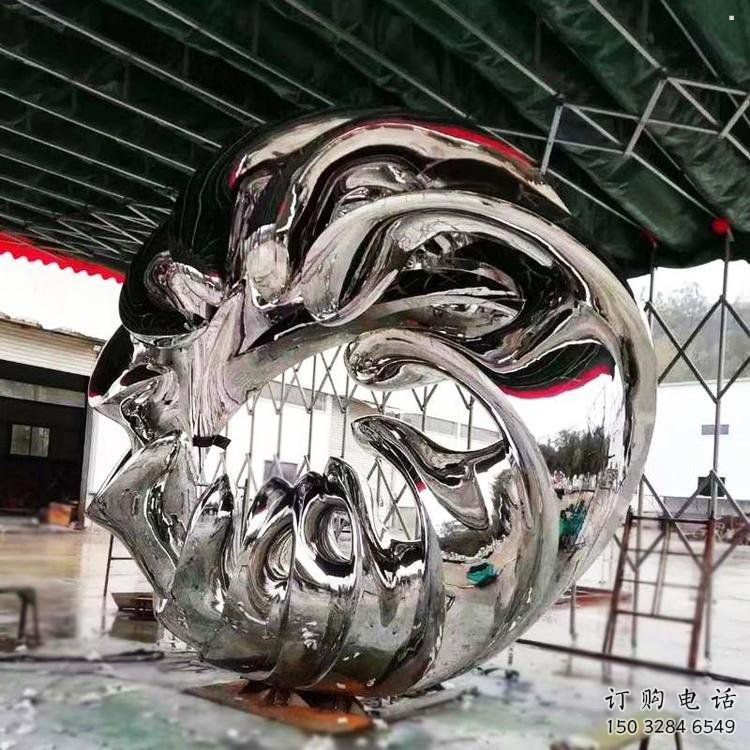 幾何水花雕塑