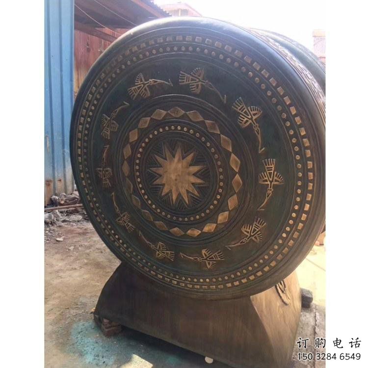銅鼓雕塑專供，美陳雕塑，廣場銅鼓雕塑預(yù)定