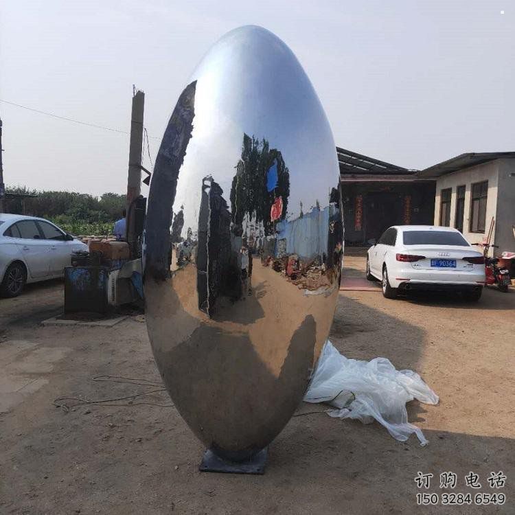 鏡面球雕塑定價，景區(qū)雕塑，不銹鋼球雕塑供給