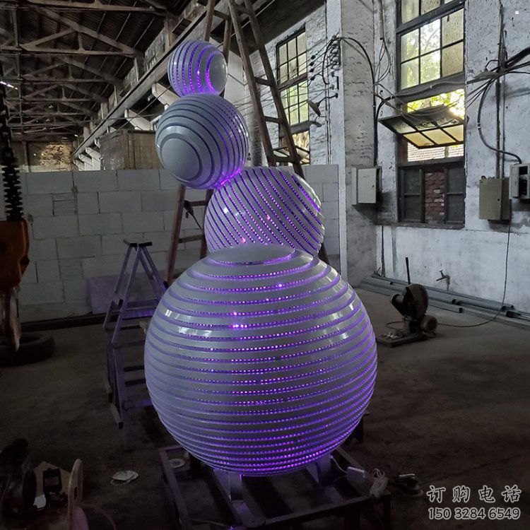 燈光球雕塑制作，公園小品，不銹鋼燈光球雕塑優(yōu)選