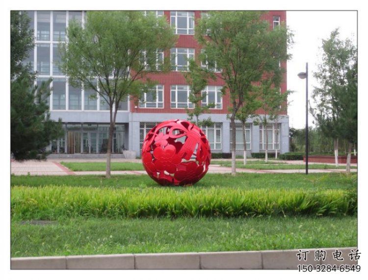 大型花紋球雕塑選用，陸地擺件，不銹鋼花紋球雕塑廠家
