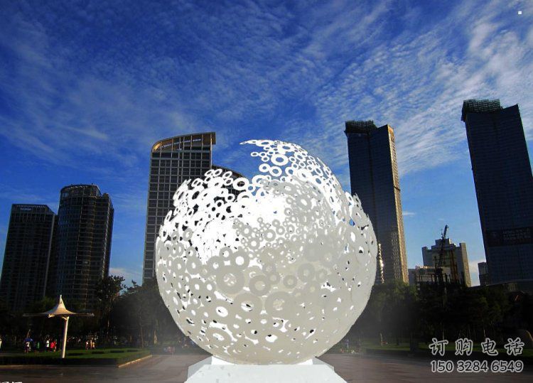 景觀球形雕塑制作，園林裝飾，鏤空球形雕塑廠家