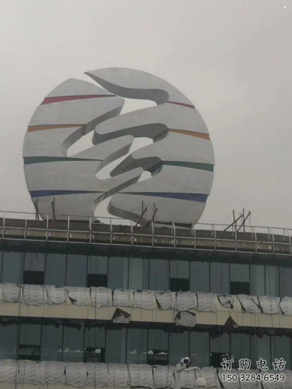 鏤空球雕塑精選，街道標(biāo)識，異形鏤空球雕塑指用