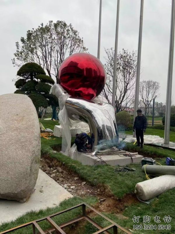 圓球雕塑服務(wù)商，街景小品，環(huán)境烤漆圓球雕塑訂做