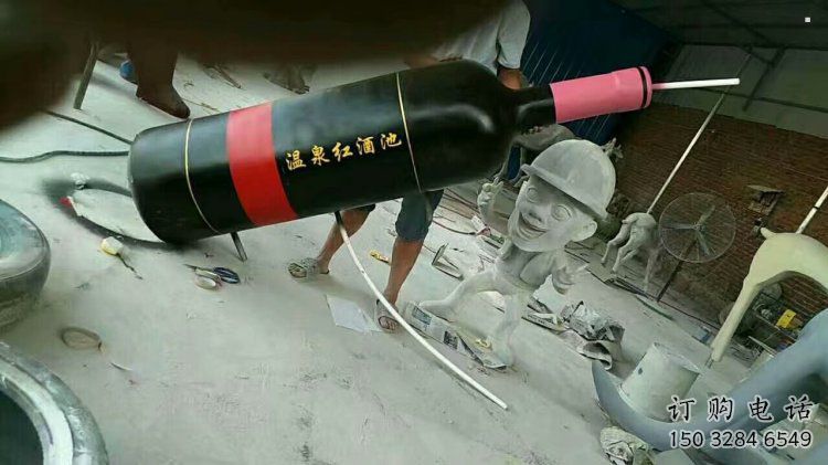 商業(yè)街瓶子雕塑 商業(yè)街瓶子雕塑