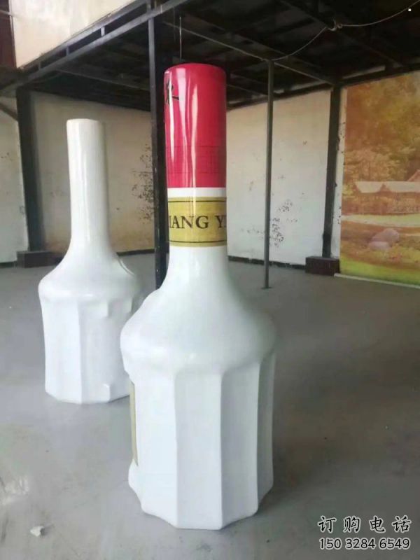 彩繪瓶子雕塑