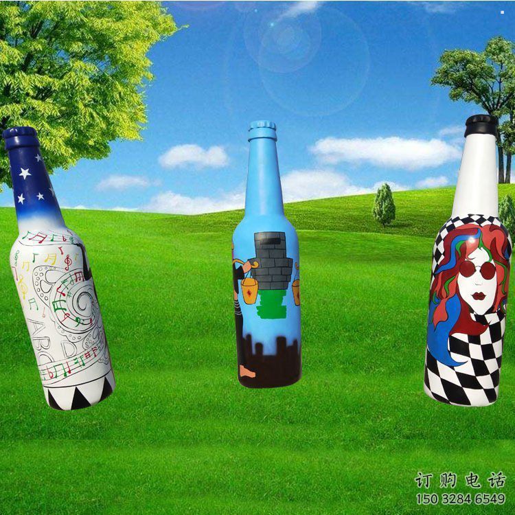 啤酒瓶雕塑承接，景區(qū)案例，玻璃鋼啤酒瓶雕塑承接