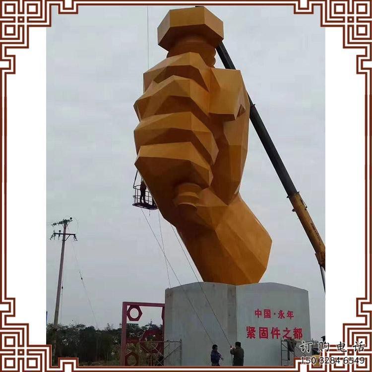拳頭雕塑供應(yīng)，多彩藝術(shù)，別墅不銹鋼拳頭雕塑供求