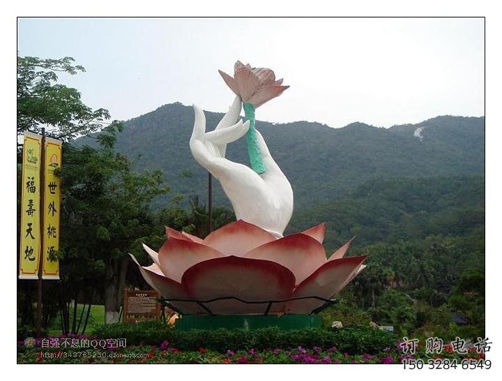 手拈花雕塑，街頭藝術(shù)，不銹鋼手拈花雕塑展品