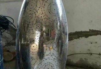 鏡面球雕塑承接，鋼管組合，鏤空不銹鋼球雕塑特供